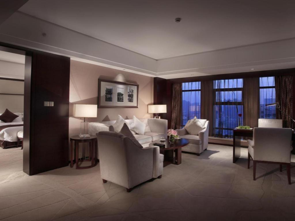 White Swan Hotel צ'אנגשה מראה חיצוני תמונה