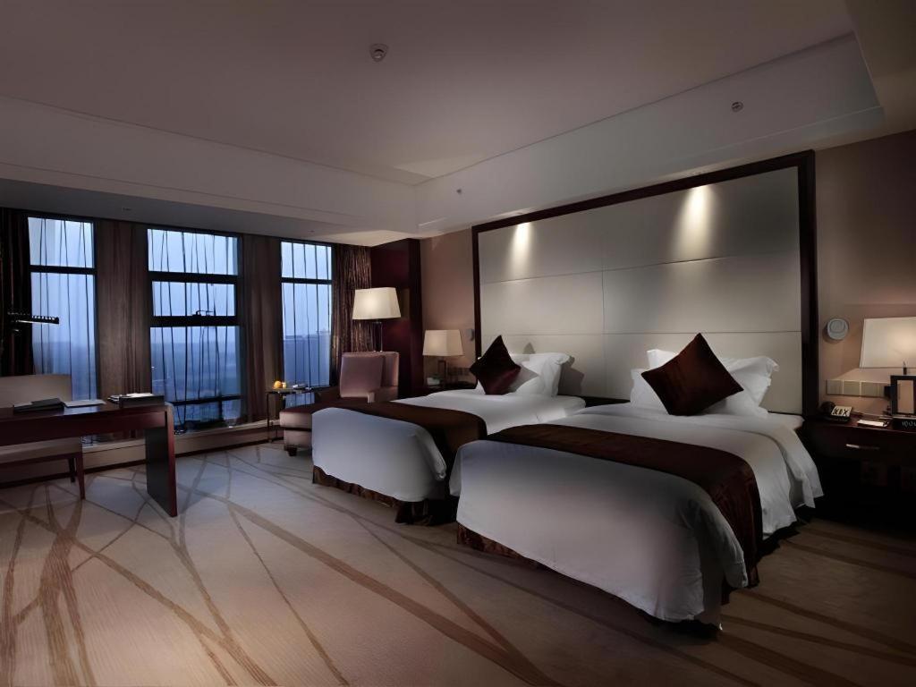 White Swan Hotel צ'אנגשה מראה חיצוני תמונה