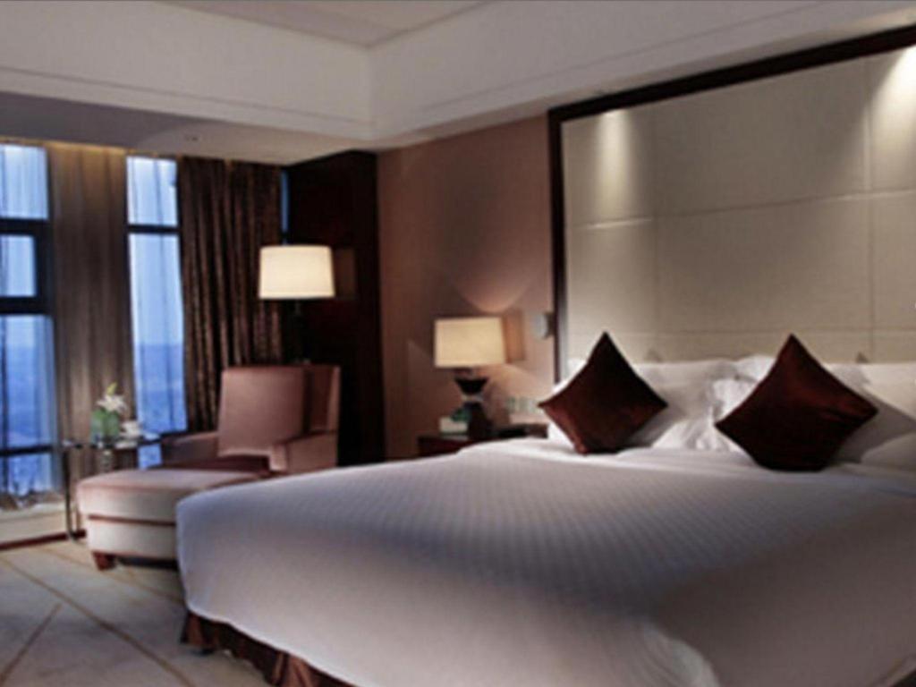White Swan Hotel צ'אנגשה מראה חיצוני תמונה