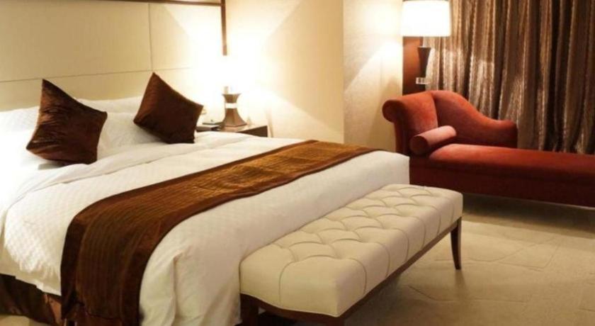 White Swan Hotel צ'אנגשה מראה חיצוני תמונה